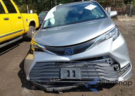 2021 Toyota Sienna Le from USA, damaged, VIN 5TDKRKEC6MS072174